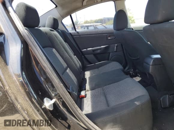 ✅ 2008 Mazda 3 i Sport • VIN: JM1BK12G281177819 • Лот: 60688765. Опубликован ранее на Copart с пробегом 225 864 миль. Бесплатный доступ к архиву аукционных продаж из США и подробный отчёт об истории автомобиля на DreamBid. Изображение 10.