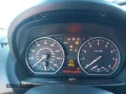 ✅ 2009 BMW 1 Series 135i • VIN: WBAUC73589VK95077 • Lot: 43390617. Wystawiony na IAAI z przebiegiem 96 689 mil. Bezpłatny archiwum sprzedaży aukcyjnych z USA i szczegółowy raport historii pojazdu na DreamBid. Zdjęcie 7.