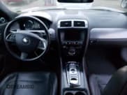 ✅ 2015 Jaguar XK XKR • VIN: SAJWA4EC3FMB55519 • Lot: 36145703. Wystawiony na Copart z przebiegiem Nie podano. Bezpłatny archiwum sprzedaży aukcyjnych z USA i szczegółowy raport historii pojazdu na DreamBid. Zdjęcie 8.