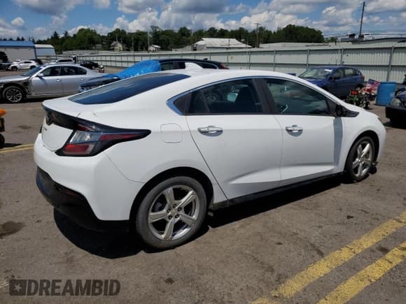 ✅ 2017 Chevrolet Volt LT • VIN: 1G1RC6S56HU200047 • Lot: 61092324. Wystawiony na Copart z przebiegiem Nie podano. Bezpłatny archiwum sprzedaży aukcyjnych z USA i szczegółowy raport historii pojazdu na DreamBid. Zdjęcie 3.