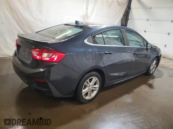2016 Chevrolet Cruze LT с VIN 1G1BD5SM0G7275291, выставлен на аукционе Copart как лот 52559455 с пробегом 167 696 миль миль и Списание • Salvage title. История ставок и продаж доступна на DreamBid. Изображение 3.