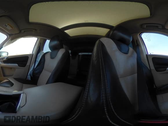 ✅ 2010 Volvo XC60 3.0T • VIN: YV4992DZ0A2096832 • Lot: 42030255. Listed on IAAI with 167,451 mi. Free auction sales archive from the USA and detailed vehicle history report at DreamBid. Image 19.