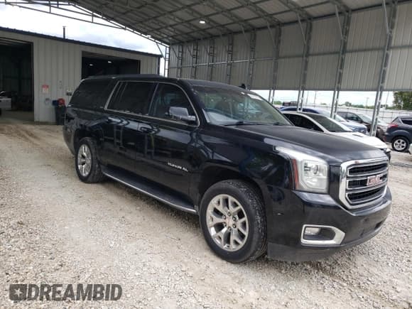 ✅ 2015 GMC Yukon XL SLE • VIN: 1GKS1GKC7FR689890 • Lot: 55467635. Wystawiony na Copart z przebiegiem 226 592 mil. Bezpłatny archiwum sprzedaży aukcyjnych z USA i szczegółowy raport historii pojazdu na DreamBid. Zdjęcie 4.