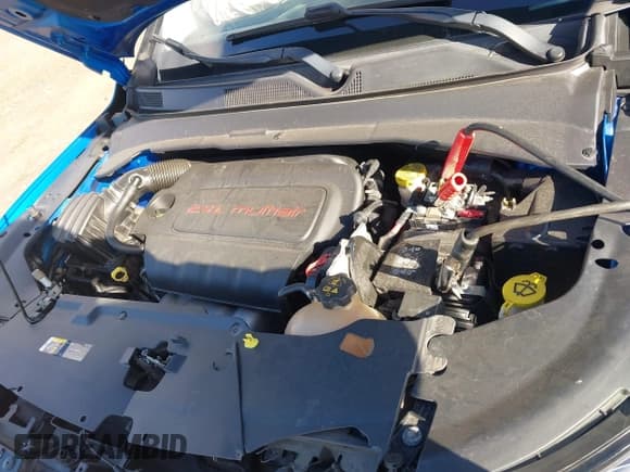 ✅ 2019 Jeep Compass Altitude • VIN: 3C4NJDBB2KT713724 • Lot: 43698511. Listed on IAAI with 94,489 mi. Free auction sales archive from the USA and detailed vehicle history report at DreamBid. Image 10.