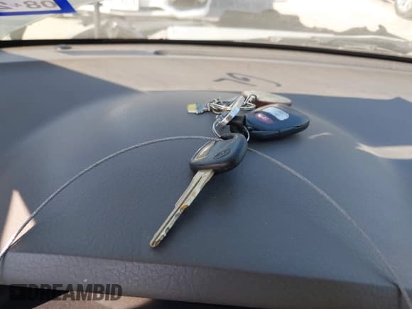 ✅ 2007 Kia Sorento LX • VIN: KNDJD736775716795 • Lot: 41420220. Listed on IAAI with 258,017 mi. Free auction sales archive from the USA and detailed vehicle history report at DreamBid. Image 11.