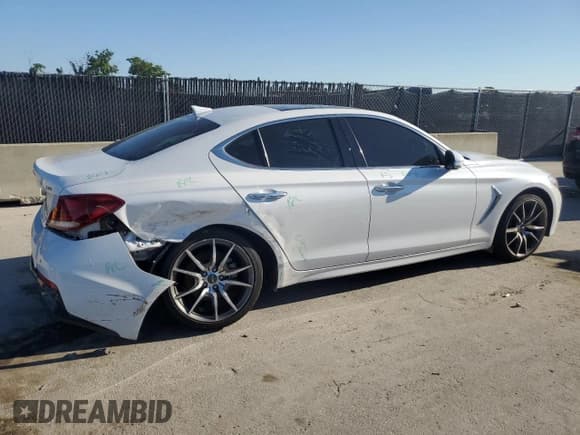 ✅ 2019 Genesis G70 Advanced • VIN: KMTG44LA8KU044310 • Lot: 81029235. Listed on Copart with 73,046 mi. Free auction sales archive from the USA and detailed vehicle history report at DreamBid. Image 3.