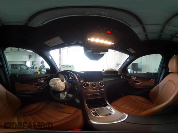 ✅ 2022 Mercedes-Benz GLC 300 • VIN: W1N0G8DBXNG027106 • Лот: 43561368. Опубликован ранее на IAAI с пробегом 18 237 миль. Бесплатный доступ к архиву аукционных продаж из США и подробный отчёт об истории автомобиля на DreamBid. Изображение 18.