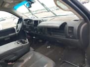 ✅ 2007 Chevrolet Silverado 1500 1LT • VIN: 3GCEC13027G522469 • Lot: 42902456. Wystawiony na IAAI z przebiegiem 295 741 mil. Bezpłatny archiwum sprzedaży aukcyjnych z USA i szczegółowy raport historii pojazdu na DreamBid. Zdjęcie 5.