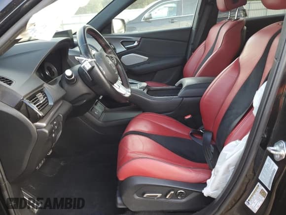 ✅ 2021 Acura RDX w/A-Spec Package • VIN: 5J8TC1H63ML021823 • Lot: 87065725. Wystawiony na Copart z przebiegiem 32 428 mil. Bezpłatny archiwum sprzedaży aukcyjnych z USA i szczegółowy raport historii pojazdu na DreamBid. Zdjęcie 7.