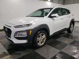 ✅ 2021 Hyundai Kona SE • VIN: KM8K1CAAXMU693653 • Лот: 81321665. Опубликован ранее на Copart с пробегом 44 157 миль. Бесплатный доступ к архиву аукционных продаж из США и подробный отчёт об истории автомобиля на DreamBid. Изображение 1.