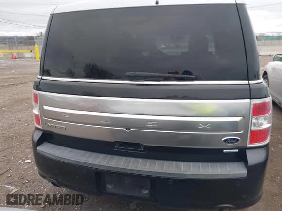 ✅ 2013 Ford Flex Limited • VIN: 2FMHK6DT1DBD09027 • Lot: 41727762. Listed on IAAI with 139,394 mi. Free auction sales archive from the USA and detailed vehicle history report at DreamBid. Image 16.