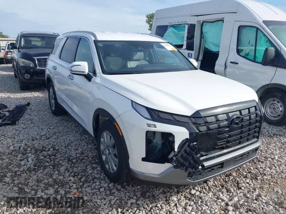 2025 Hyundai Palisade SEL z VIN KM8R2DGE7SU833358, wystawiony jako IAAI lot #43581897 z przebiegiem 31 129 mil mil oraz . Historia ofert i sprzedaży dostępna na DreamBid. Obrazek 1.