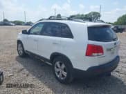 ✅ 2012 Kia Sorento EX • VIN: 5XYKU4A24CG291556 • Lot: 42576977. Wystawiony na IAAI z przebiegiem 191 188 mil. Bezpłatny archiwum sprzedaży aukcyjnych z USA i szczegółowy raport historii pojazdu na DreamBid. Zdjęcie 3.