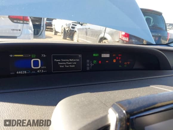 ✅ 2018 Toyota Prius Three • VIN: JTDKARFU6J3059235 • Lot: 43549408. Listed on IAAI with 44,628 mi. Free auction sales archive from the USA and detailed vehicle history report at DreamBid. Image 7.