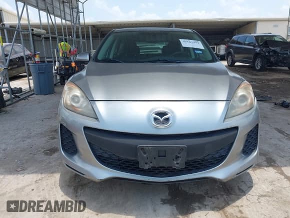 ✅ 2012 Mazda 3 i Touring • VIN: JM1BL1L80C1657466 • Lot: 42505399. Wystawiony na IAAI z przebiegiem 115 803 mil. Bezpłatny archiwum sprzedaży aukcyjnych z USA i szczegółowy raport historii pojazdu na DreamBid. Zdjęcie 13.