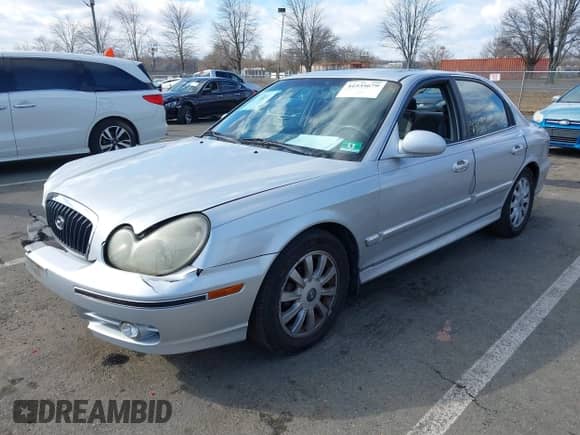 2003 Hyundai Sonata GLS с VIN KMHWF35H23A909117, выставлен на аукционе IAAI как лот 41535679 с пробегом 149 285 миль миль и . История ставок и продаж доступна на DreamBid. Изображение 2.