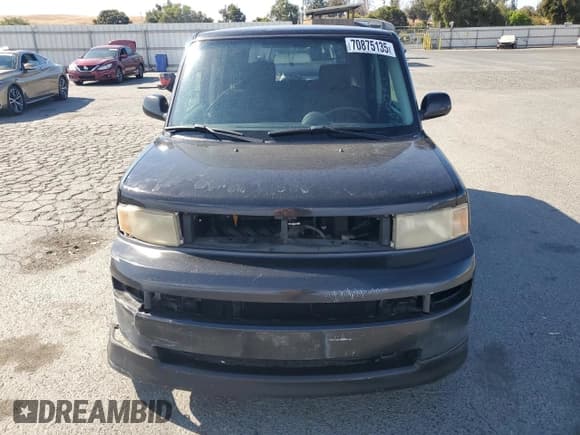 ✅ 2004 Scion xB • VIN: JTLKT324940142715 • Лот: 70875135. Опубликован ранее на Copart с пробегом 323 005 миль. Бесплатный доступ к архиву аукционных продаж из США и подробный отчёт об истории автомобиля на DreamBid. Изображение 5.