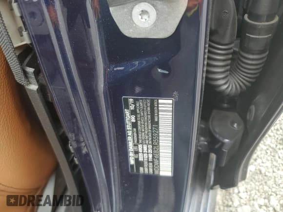 ✅ 2020 Mercedes-Benz C 43 AMG • VIN: WDDWF6EB2LR559271 • Lot: 64260195. Wystawiony na Copart z przebiegiem 44 289 mil. Bezpłatny archiwum sprzedaży aukcyjnych z USA i szczegółowy raport historii pojazdu na DreamBid. Zdjęcie 13.