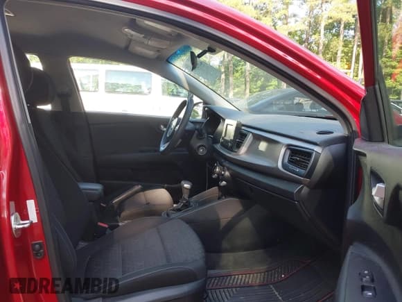 ✅ 2018 Kia Rio S • VIN: 3KPA24AB8JE071333 • Lot: 42572141. Listed on IAAI with 113,208 mi. Free auction sales archive from the USA and detailed vehicle history report at DreamBid. Image 5.