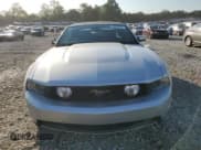✅ 2012 Ford Mustang GT • VIN: 1ZVBP8FF7C5265405 • Lot: 74672574. Wystawiony na Copart z przebiegiem 134 476 mil. Bezpłatny archiwum sprzedaży aukcyjnych z USA i szczegółowy raport historii pojazdu na DreamBid. Zdjęcie 5.