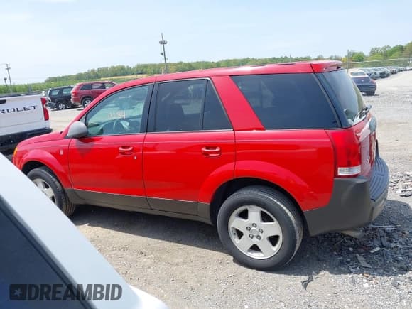 ✅ 2004 Saturn VUE V6 • VIN: 5GZCZ63474S837972 • Lot: 42140284. Wystawiony na IAAI z przebiegiem 189 000 mil. Bezpłatny archiwum sprzedaży aukcyjnych z USA i szczegółowy raport historii pojazdu na DreamBid. Zdjęcie 14.