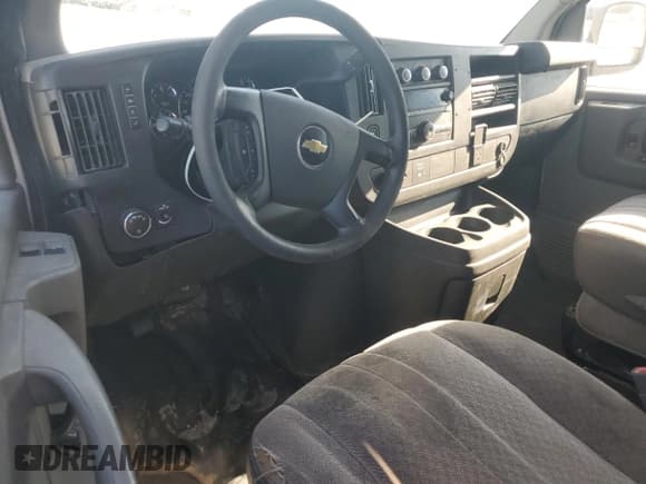 ✅ 2015 Chevrolet Express Cargo • VIN: 1GCWGFCF9F1260473 • Lot: 80816685. Listed on Copart with 338,810 mi. Free auction sales archive from the USA and detailed vehicle history report at DreamBid. Image 8.
