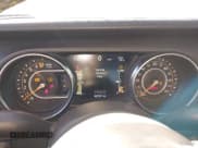 ✅ 2020 Jeep Gladiator Overland • VIN: 1C6HJTFG4LL201352 • Лот: 43614806. Опубликован ранее на IAAI с пробегом 95 727 миль. Бесплатный доступ к архиву аукционных продаж из США и подробный отчёт об истории автомобиля на DreamBid. Изображение 7.