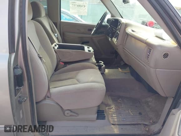 ✅ 2003 Chevrolet Silverado 1500 LS • VIN: 2GCEC19V131114325 • Лот: 43480737. Опубликован ранее на IAAI с пробегом 125 403 миль. Бесплатный доступ к архиву аукционных продаж из США и подробный отчёт об истории автомобиля на DreamBid. Изображение 5.