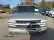 ✅ 2004 Chevrolet Suburban LS • VIN: 3GNFK16T74G235158 • Lot: 43622160. Listed on IAAI with 248,014 mi. Free auction sales archive from the USA and detailed vehicle history report at DreamBid. Image 6.