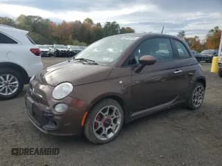 ✅ 2014 FIAT 500 Sport • VIN: 3C3CFFBR7ET184927 • Lot: 86407225. Wystawiony na Copart z przebiegiem 119 777 mil. Bezpłatny archiwum sprzedaży aukcyjnych z USA i szczegółowy raport historii pojazdu na DreamBid. Zdjęcie 1.