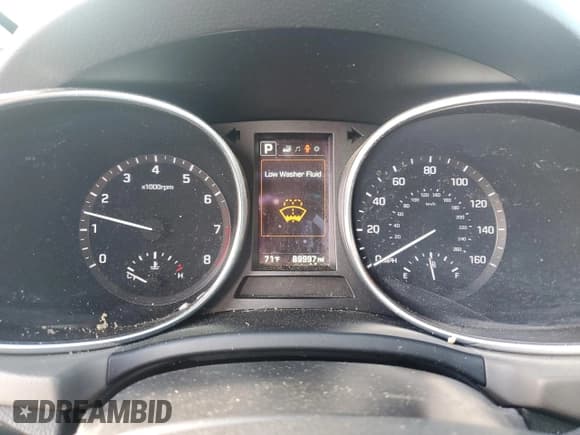 ✅ 2017 Hyundai Santa Fe 2.4L • VIN: 5XYZUDLB9HG437047 • Лот: 80647435. Опубликован ранее на Copart с пробегом 89 997 миль. Бесплатный доступ к архиву аукционных продаж из США и подробный отчёт об истории автомобиля на DreamBid. Изображение 9.