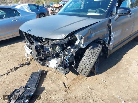 2025 Hyundai Santa Fe XRT с VIN 5NMP3DGL1SH097502, выставлен на аукционе IAAI как лот 40884595 с пробегом 112 миль миль и . История ставок и продаж доступна на DreamBid. Изображение 6.