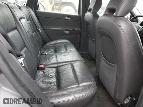 ✅ 2005 Volvo V50 • VIN: YV1MW390752049559 • Lot: 87244364. Listed on Copart with 127,789 mi. Free auction sales archive from the USA and detailed vehicle history report at DreamBid. Image 10.