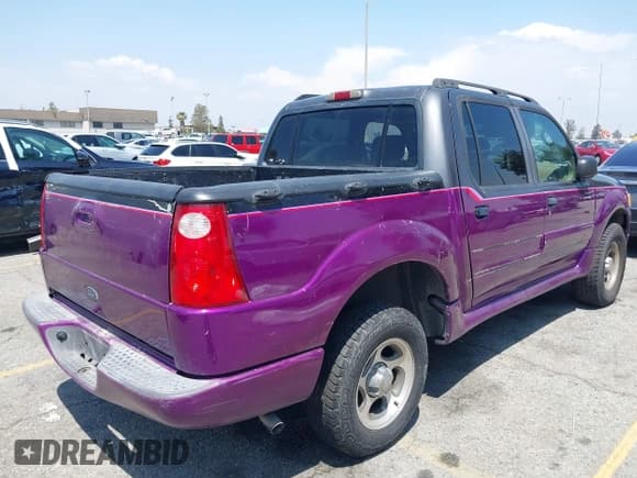 ✅ 2005 Ford Explorer Sport Trac XLS • VIN: 1FMZU67K65UA23154 • Lot: 42171217. Listed on IAAI with 93,040 mi. Free auction sales archive from the USA and detailed vehicle history report at DreamBid. Image 4.