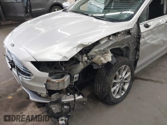 ✅ 2017 Ford Fusion SE • VIN: 3FA6P0H72HR340484 • Lot: 43551343. Listed on IAAI with 149,640 mi. Free auction sales archive from the USA and detailed vehicle history report at DreamBid. Image 6.