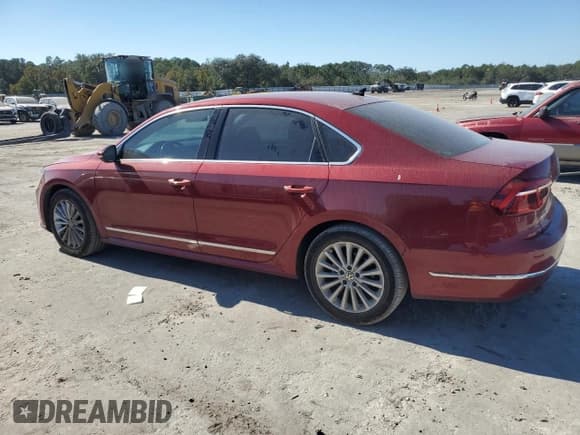 ✅ 2017 Volkswagen Passat SE • VIN: 1VWBT7A3XHC071179 • Lot: 92870005. Listed on Copart with 115,452 mi. Free auction sales archive from the USA and detailed vehicle history report at DreamBid. Image 2.