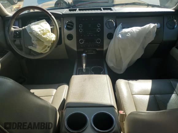 ✅ 2008 Ford Expedition Max Limited • VIN: 1FMFK19568LA68477 • Lot: 63758175. Listed on Copart with 226,695 mi. Free auction sales archive from the USA and detailed vehicle history report at DreamBid. Image 8.