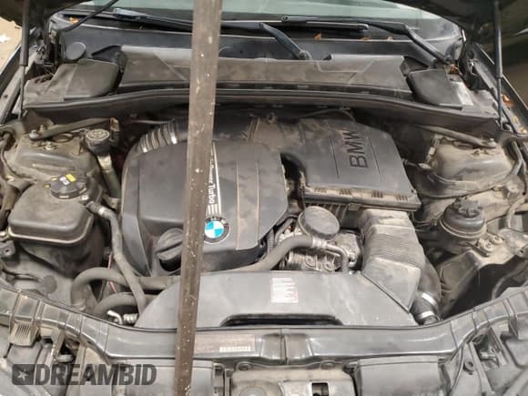 ✅ 2012 BMW 1 Series 135i • VIN: WBAUC9C55CVM11659 • Lot: 82400515. Listed on Copart with 218,699 mi. Free auction sales archive from the USA and detailed vehicle history report at DreamBid. Image 11.