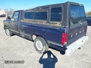 ✅ 1985 Ford F-150 • VIN: 2FTDF15Y1FCA74680 • Lot: 43451603. Wystawiony na IAAI z przebiegiem 74 615 mil. Bezpłatny archiwum sprzedaży aukcyjnych z USA i szczegółowy raport historii pojazdu na DreamBid. Zdjęcie 3.