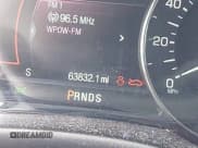 ✅ 2019 Lincoln MKC Select • VIN: 5LMCJ2C99KUL08014 • Lot: 43123646. Wystawiony na IAAI z przebiegiem 63 832 mil. Bezpłatny archiwum sprzedaży aukcyjnych z USA i szczegółowy raport historii pojazdu na DreamBid. Zdjęcie 15.