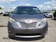 ✅ 2015 Toyota Sienna Limited • VIN: 5TDDK3DC9FS099733 • Лот: 61034865. Опубликован ранее на Copart с пробегом 90 454 миль. Бесплатный доступ к архиву аукционных продаж из США и подробный отчёт об истории автомобиля на DreamBid. Изображение 5.