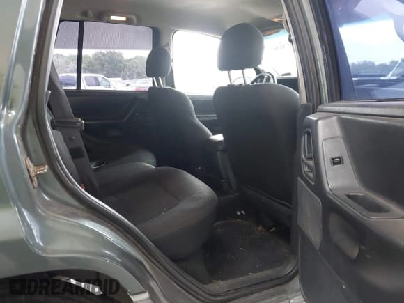 ✅ 2002 Jeep Grand Cherokee Laredo • VIN: 1J4GW48NX2C196495 • Lot: 42781267. Listed on IAAI with 209,655 mi. Free auction sales archive from the USA and detailed vehicle history report at DreamBid. Image 8.