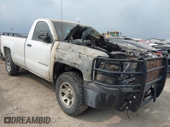 ✅ 2015 Chevrolet Silverado 1500 LS • VIN: 1GCNKPEH5FZ179583 • Лот: 42287732. Опубликован ранее на IAAI с пробегом 52 891 миль. Бесплатный доступ к архиву аукционных продаж из США и подробный отчёт об истории автомобиля на DreamBid. Изображение 1.