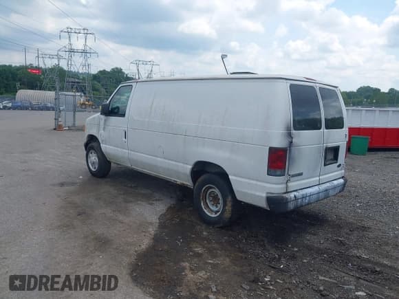 ✅ 2006 Ford Econoline Cargo • VIN: 1FTNE24W06DA77101 • Лот: 42740817. Опубликован ранее на IAAI с пробегом 196 854 миль. Бесплатный доступ к архиву аукционных продаж из США и подробный отчёт об истории автомобиля на DreamBid. Изображение 3.