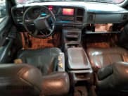 ✅ 2002 GMC Sierra 1500HD SLE • VIN: 1GTGK13U32F137446 • Лот: 82978294. Опубликован ранее на Copart с пробегом 144 560 миль. Бесплатный доступ к архиву аукционных продаж из США и подробный отчёт об истории автомобиля на DreamBid. Изображение 8.