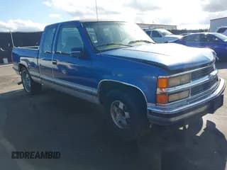 ✅ 1997 Chevrolet Silverado 1500 • VIN: 2GCEC19R8V1144394 • Lot: 43391480. Wystawiony na IAAI z przebiegiem 372 160 mil. Bezpłatny archiwum sprzedaży aukcyjnych z USA i szczegółowy raport historii pojazdu na DreamBid. Zdjęcie 1.