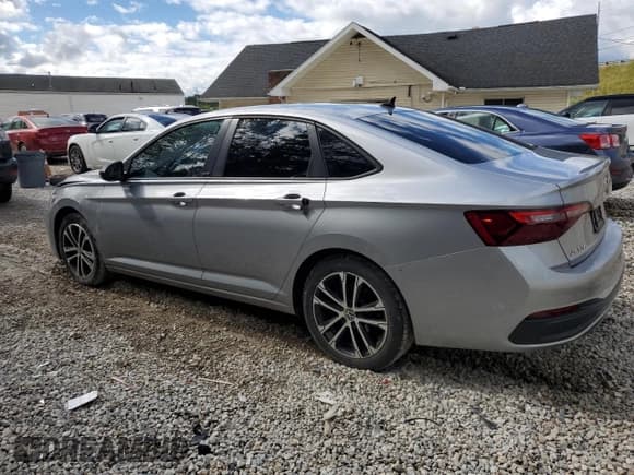 ✅ 2024 Volkswagen Jetta Sport • VIN: 3VWBM7BU1RM043372 • Lot: 70643105. Listed on Copart with 18,376 mi. Free auction sales archive from the USA and detailed vehicle history report at DreamBid. Image 2.