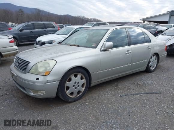 ✅ 2002 Lexus LS 430 • VIN: JTHBN30F620064173 • Lot: 41434723. Wystawiony na IAAI z przebiegiem 155 432 mil. Bezpłatny archiwum sprzedaży aukcyjnych z USA i szczegółowy raport historii pojazdu na DreamBid. Zdjęcie 2.