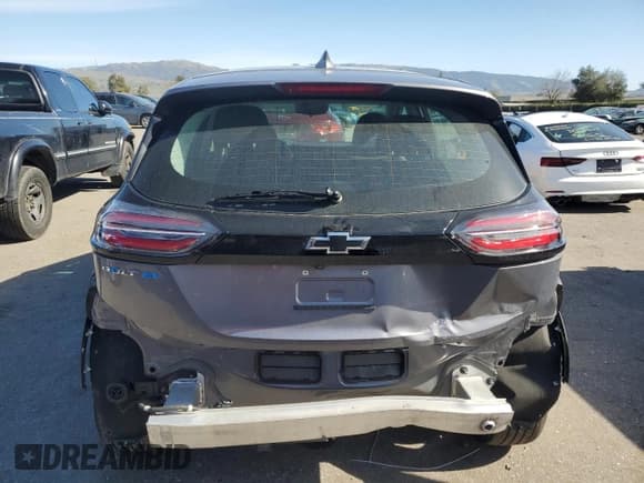 ✅ 2023 Chevrolet Bolt EV 1LT • VIN: 1G1FW6S08P4165542 • Lot: 44614955. Wystawiony na Copart z przebiegiem 16 454 mil. Bezpłatny archiwum sprzedaży aukcyjnych z USA i szczegółowy raport historii pojazdu na DreamBid. Zdjęcie 6.