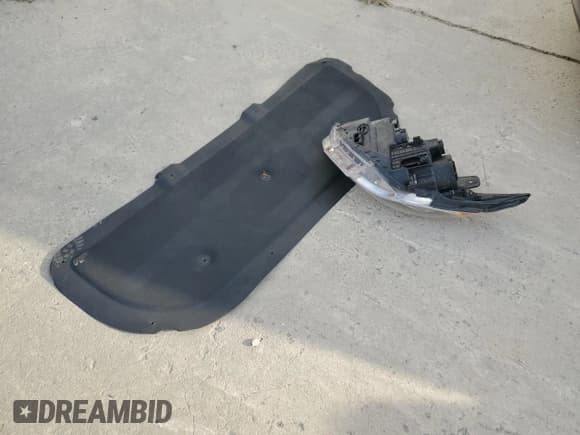 ✅ 2013 Hyundai Sonata Limited • VIN: KMHEC4A41DA076988 • Lot: 75503944. Listed on Copart with 127,247 mi. Free auction sales archive from the USA and detailed vehicle history report at DreamBid. Image 12.